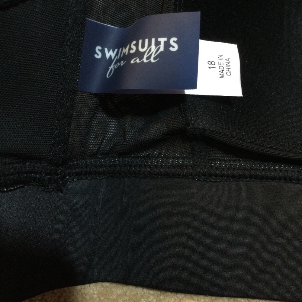 Swimsuits For All NWT Avenger Sashi Bikini Top, 18 - Picture 9 of 11